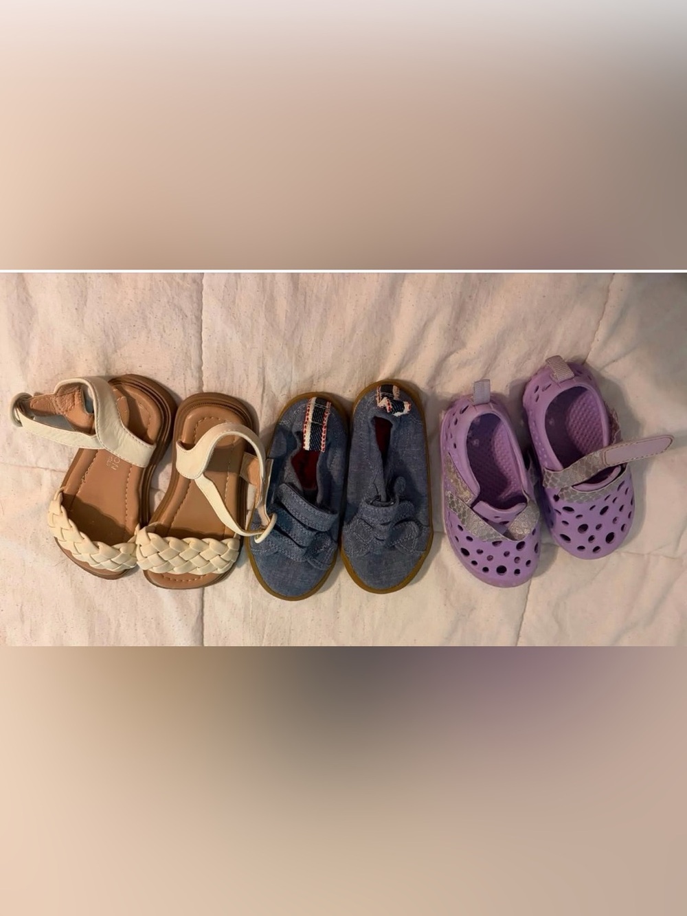 Kids size 8 toddler shoes